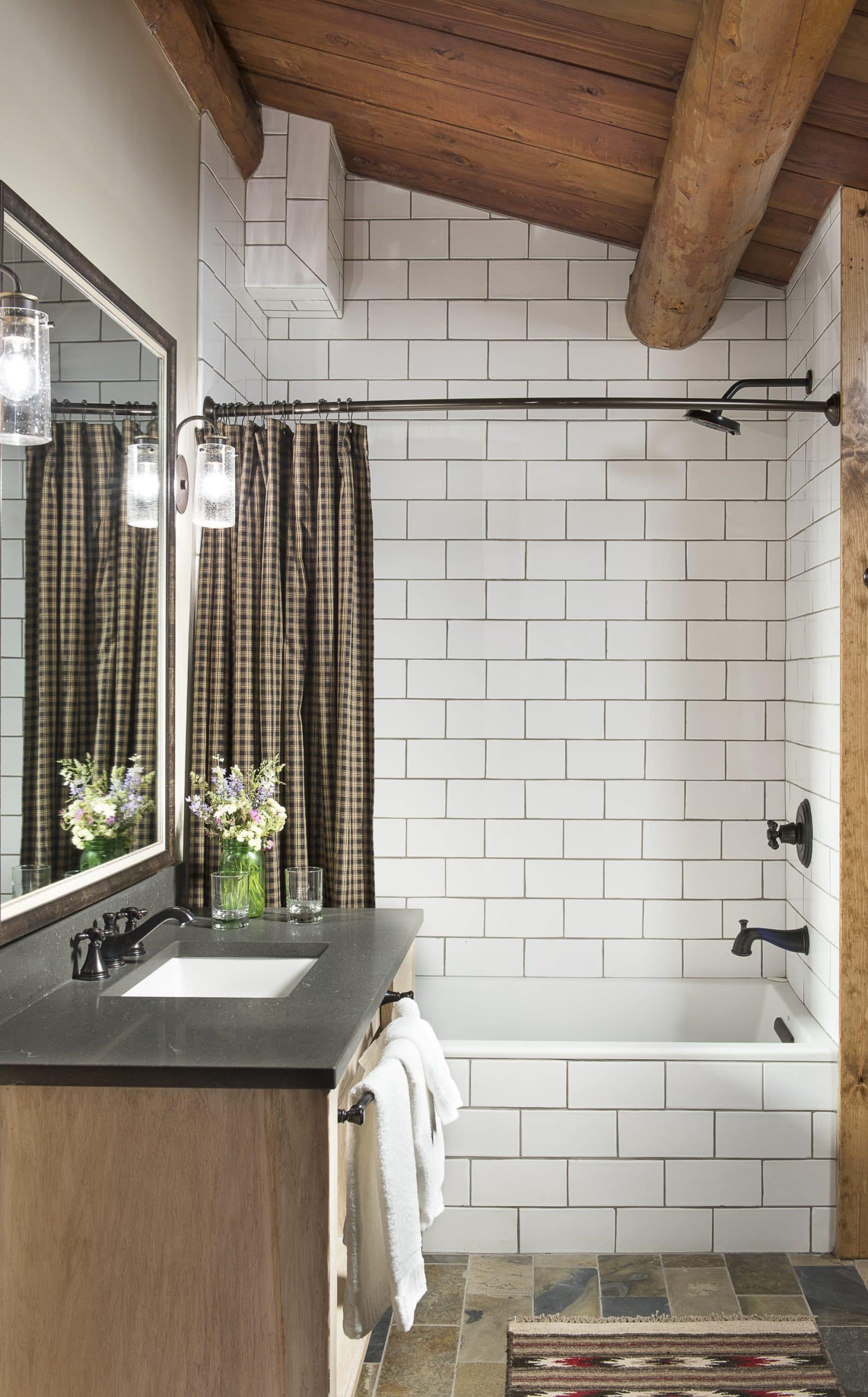 | Canyon Int 3 scaled