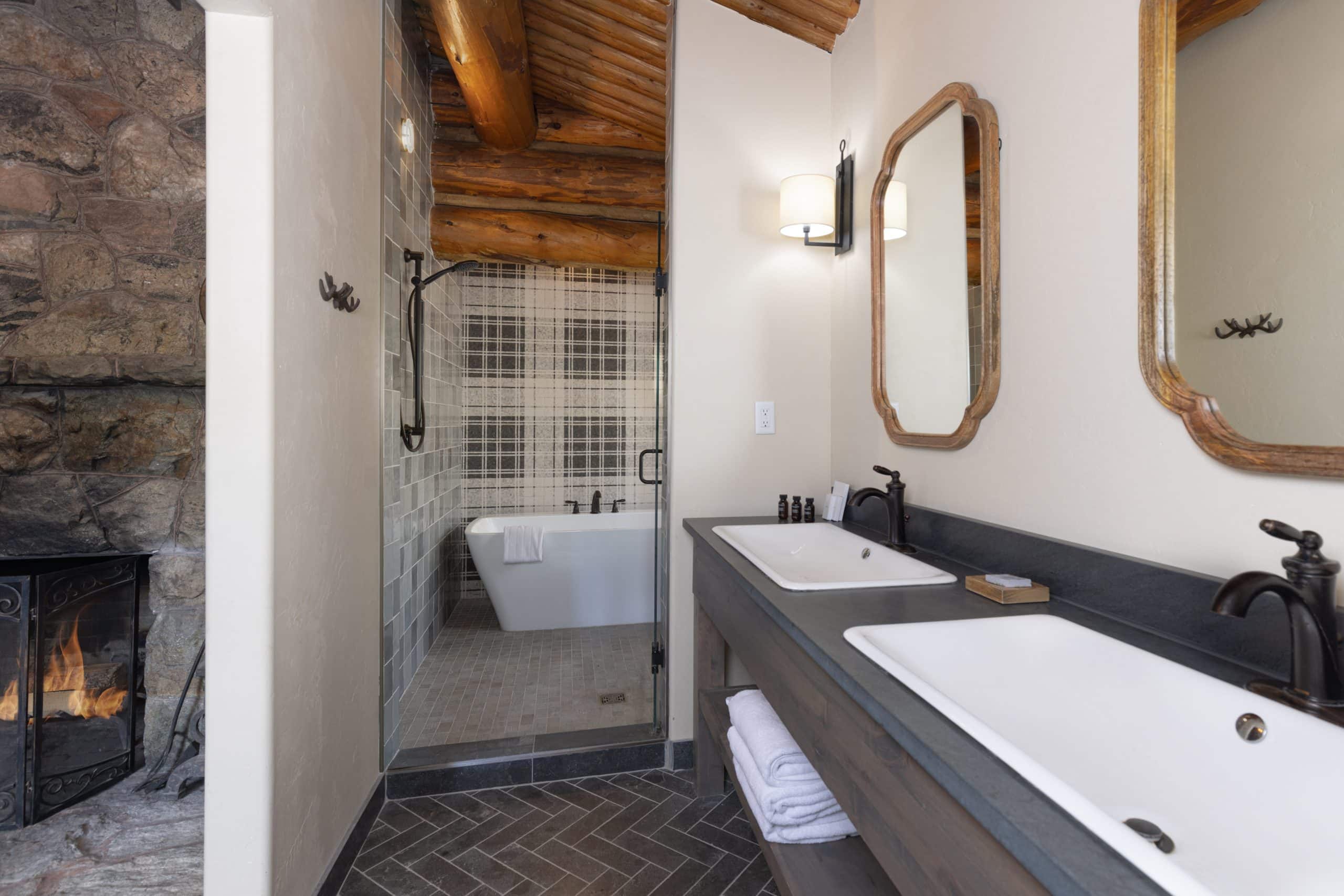 | Hilltop master bathroom3 scaled 1