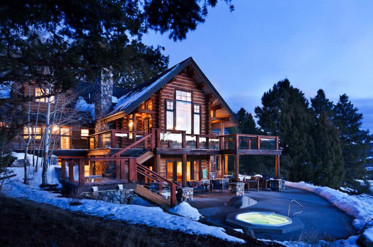 | Ridgetop Exterior Hot Tub